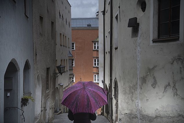 hd-altstadt-hall-bei-regen_tourismusverbandhallwattens